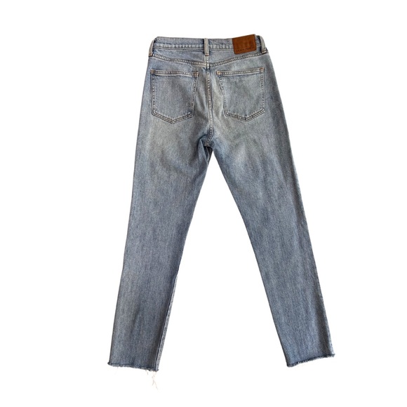 The Yoko High Rise Slim Jean - Light Blue - Picture 7 of 7